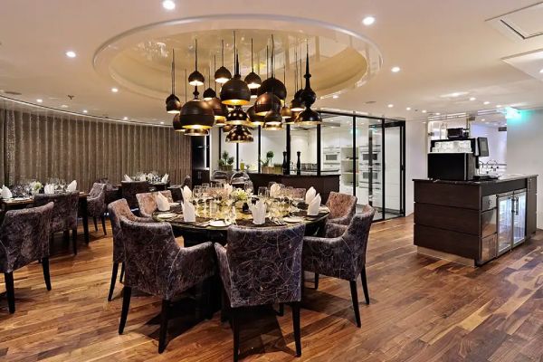 Savor exquisite cuisine at a variety of dining venues, like the Main Restaurant and The Chef’s Table specialty restaurant.