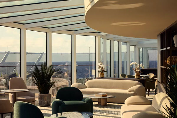 The Explora Lounge is a central, light-filled meeting place where guests can enjoy beautiful ocean views while relaxing with a coffee or light meal. As the day ends, the atmosphere transitions with live jazz and piano, perfect for enjoying a sunset aperitivo.